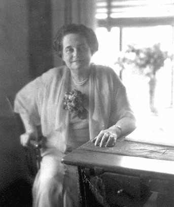 La Escuela Arcana y los «siete rayos» de Alice A.&nbsp;Bailey