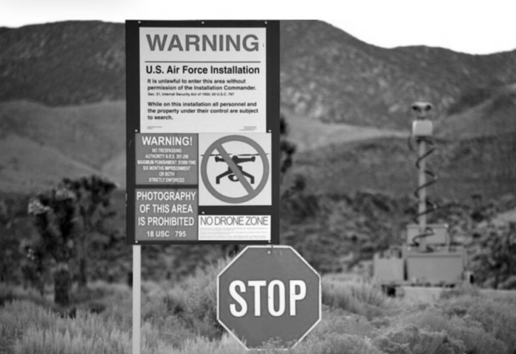 El Área 51,  el motel Little A’Le’Inn y la E.T.Highway (UFO&nbsp;reports)