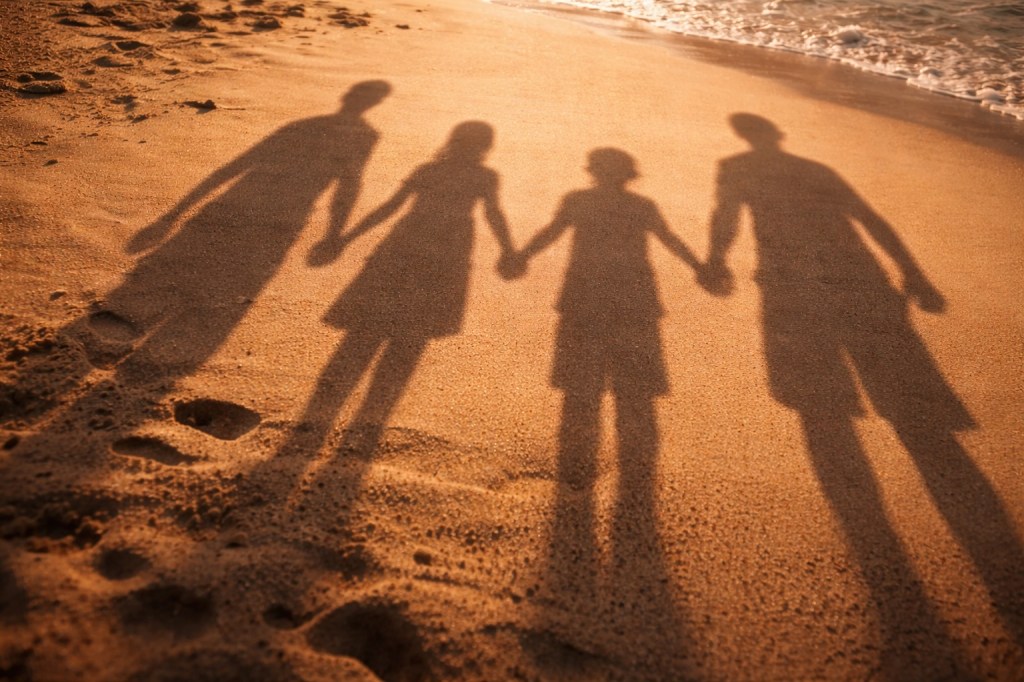 Tragedia en Indonesia: Conmoción en Valencia, no eran figuras anónimas. La ausencia que ya habita en nosotros